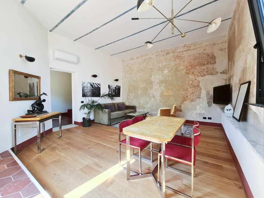 Boutique Penthouse With Terrace, Spanish Steps โรม ภายนอก รูปภาพ