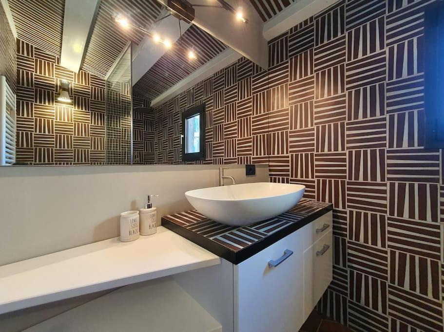 Boutique Penthouse With Terrace, Spanish Steps โรม ภายนอก รูปภาพ