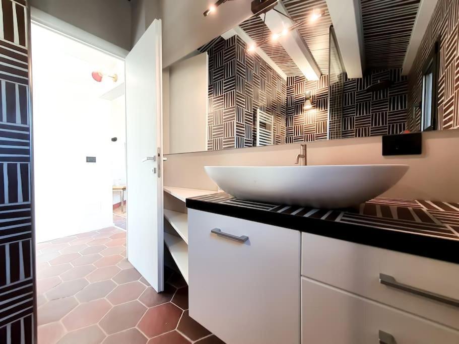Boutique Penthouse With Terrace, Spanish Steps โรม ภายนอก รูปภาพ