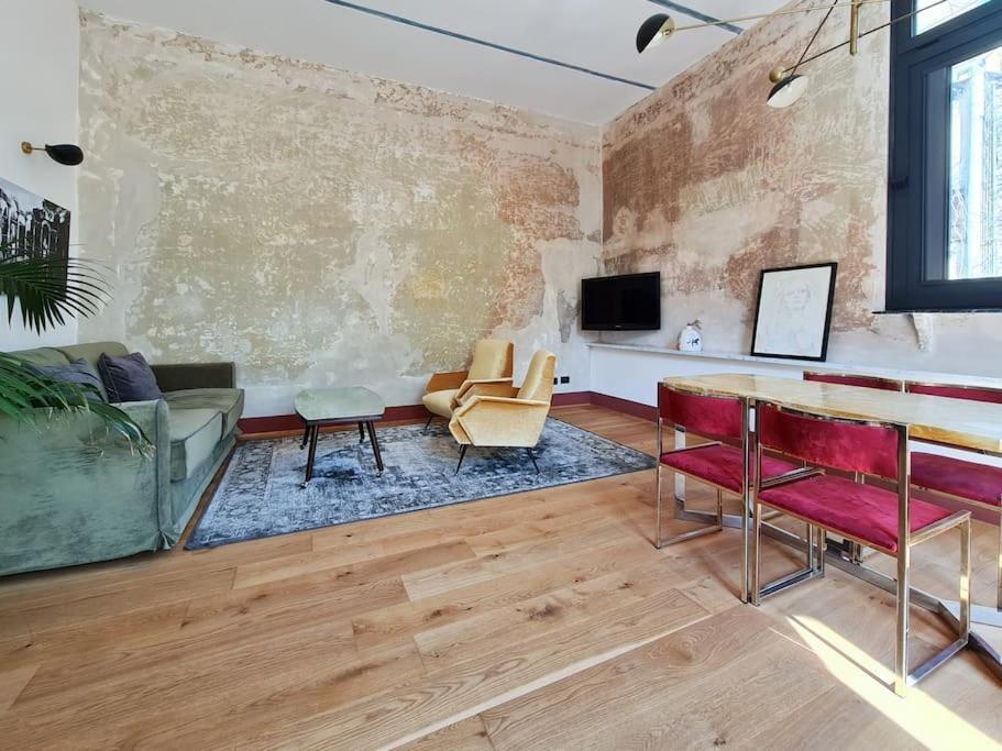 Boutique Penthouse With Terrace, Spanish Steps โรม ภายนอก รูปภาพ
